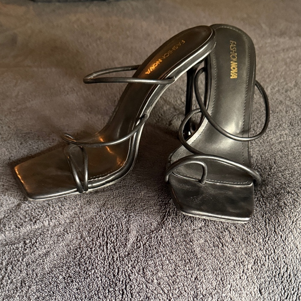 Fashion Nova Sleek Black Heels